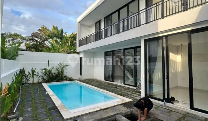 Villa Baru 3 Kamar Modern Style di Padonan Unfurnished 2