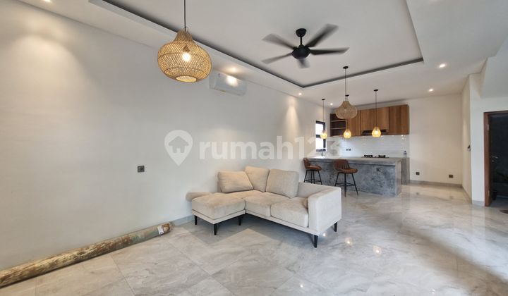 Villa Modern 4 Kamar di Pererenan Semi Furnished dengan Pool 2