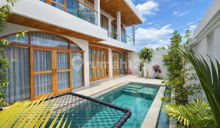 New 3-Bedroom Villa in Seseh Semi-Furnished with Pool