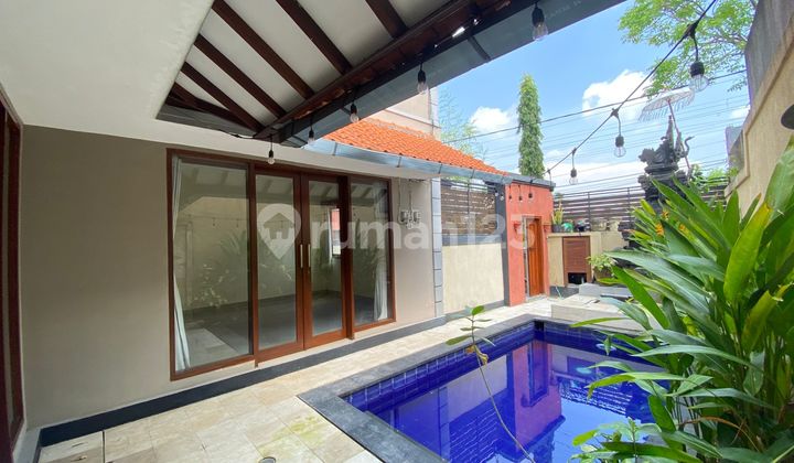 Villa Cantik 2 Bedrooms in Tegala Cupek Umalas with Pool