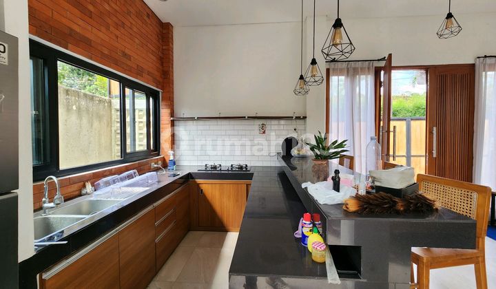 Rumah Bagus 3 Kamar Tidur Di Babakan Canggu Furnished 2