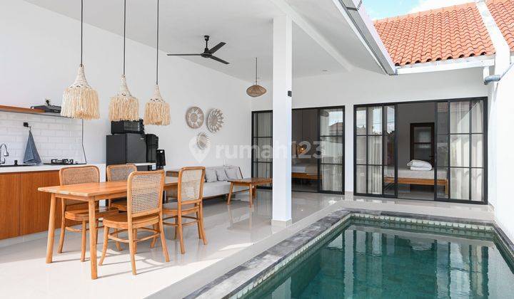 Modern 3 Bedrooms Villa At Jimbaran Area Fully Furnished 1