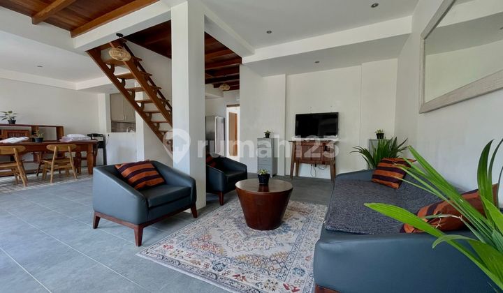 Rumah Bagus 4 Kamar Tidur Di Greenlit Residence Munggu Furnished 2