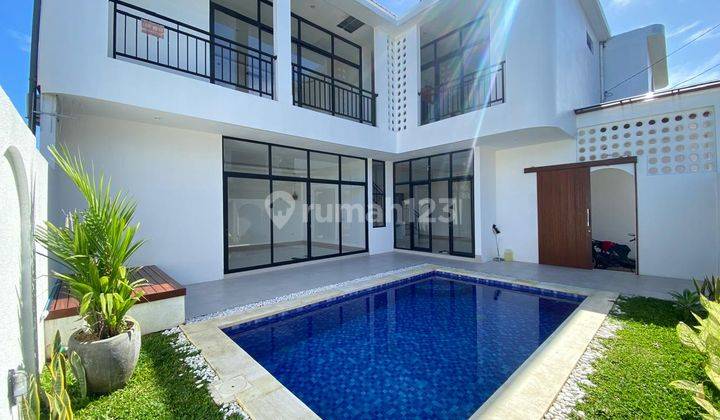 Brand New Villa 3 Bedrooms At Munggu Area Minimum Rent 2 Years 1