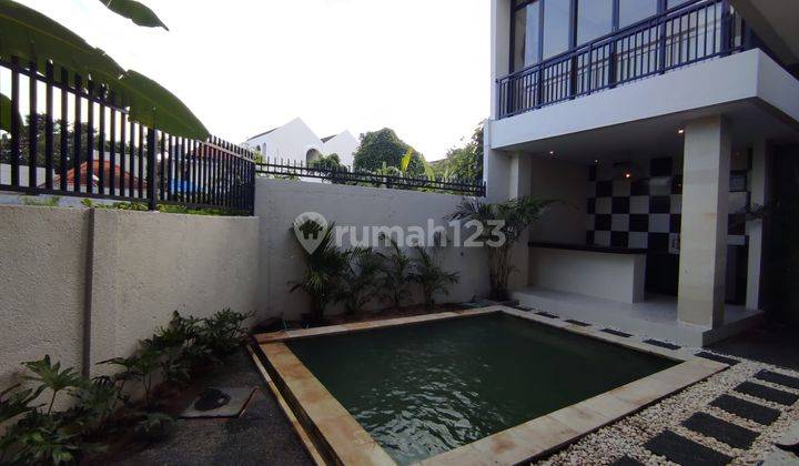 Rumah Kontrakan Bagus Furnished Pererenan, Badung 1