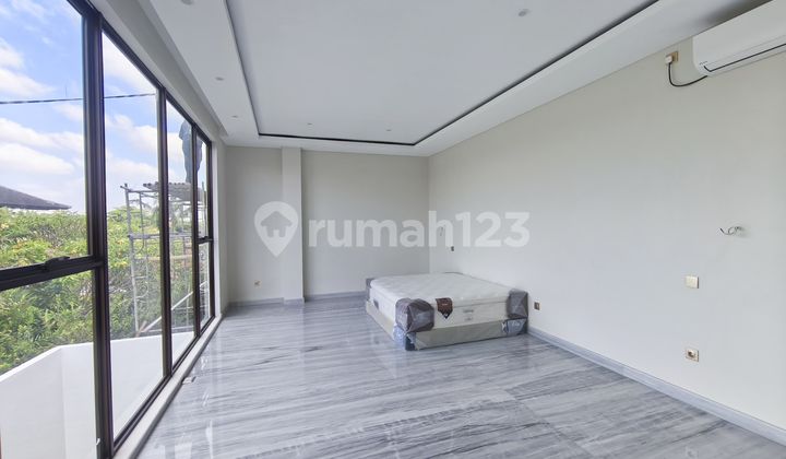 Rumah Bagus Shm Di Umalas 3 Kamar Tidur Dengan Private Pool  2