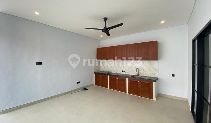 Villa Baru 3 Kamar dengan Taman yang Luas dan Pool di Umalas 2