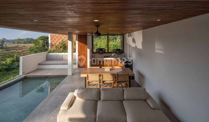 For Rent 3 Bedrooms Villa At Pererenan Full Furnished 2