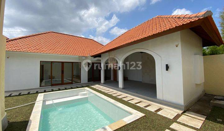 Brand New Villa 2 Units 2 Bedrooms At Umalas Area Unfurnished. 1