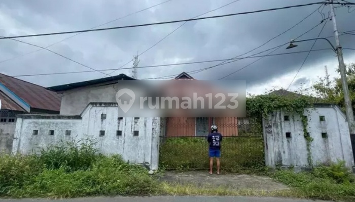 Auctioned, Warehouse in Bacan, South Halmahera, North Maluku