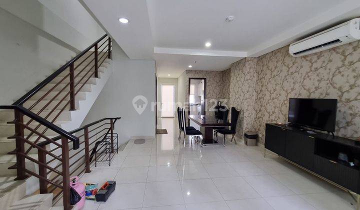 Town House Apartemen Puri Mansion Full Furnished 1