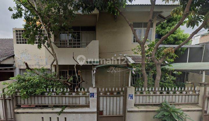 Lelang Rumah 2 Lt, Dibelakang Rs Darmais Palmerah Jakarta Barat 1