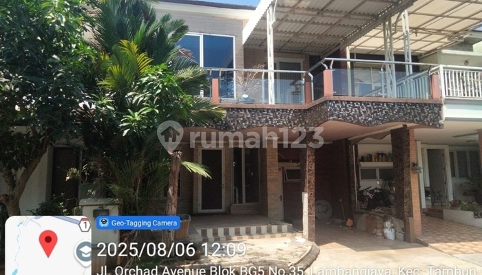 Auctioned, 2-Story House in Grand Wisata Housing Complex, Bekasi 2