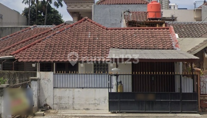 Dilelang, Rumah Tinggal di Perumahan Duta Garden, Batu Ceper 