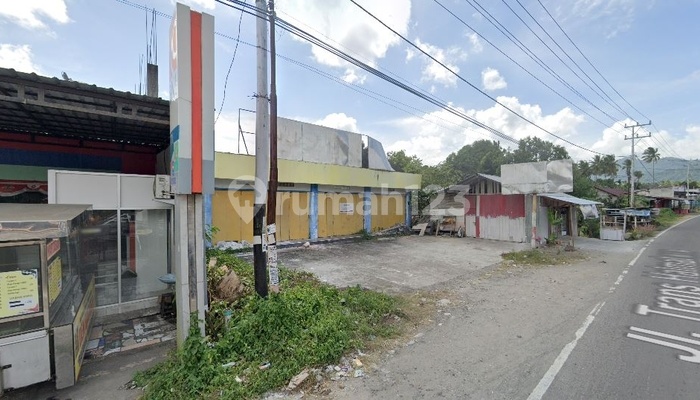 Auctioned, 3 Joined Shophouses in Bukit Durian Village, Manado 2