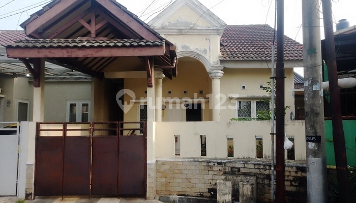 Dijual, Rumah Tinggal di Perumahan Nusaloka, BSD, Tangsel