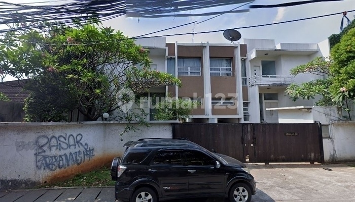 Dilelang, Rumah mewah 2 lantai di Pancoran, Jakarta Selatan