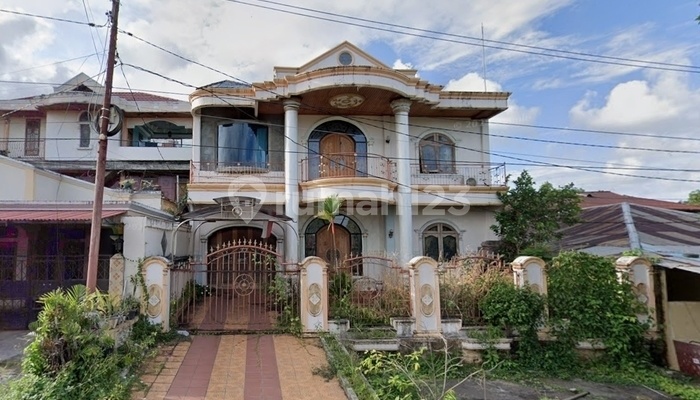 Dilelang, Rumah Tinggal 2 Lantai di Bitung Barat, Kota Bitung