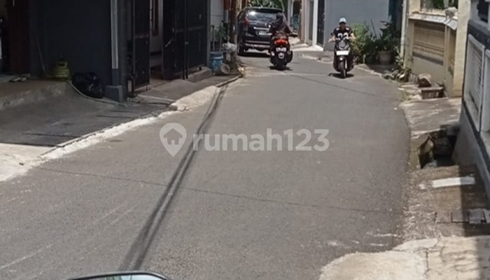 Dilelang, Kontrakan di Pasar Rebo, Jakarta Timur Dilelang, Kontrakan di Pasar Rebo, Jakarta Timur