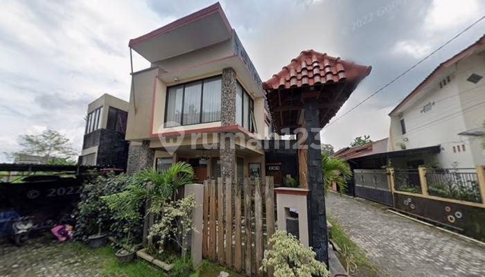 Dilelang, Rumah tinggal di Ungaran Barat, Semarang 1