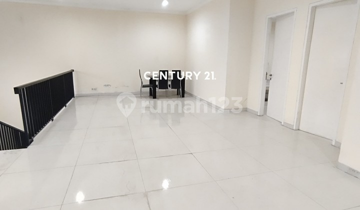 Rumah Cantik 2 Lantai Siap Huni di Bintaro Sektor 9 Wt 18025