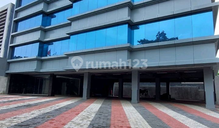 Gedung Komersiel Baru Siap Pakai