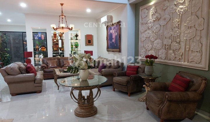 Ready-to-Occupy House in South Jakarta Af17444