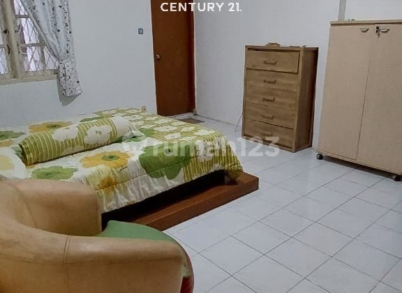 For Sale House suitable for Business Strategic Location Near Btc Bintaro 2