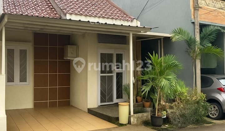 Furnished House Location in Front of Pamulang Toll Gate Gb17014
