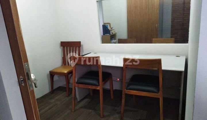 Dijual Rumah Mewah Fasilitas Bagus dengan Swimming Pool di Ciputat BS-17272 2