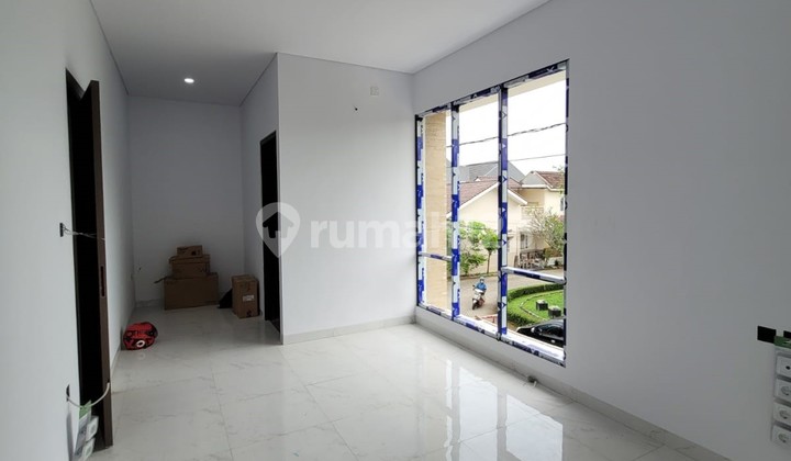 Rumah Baru 2 Lantai Hadap Timur di Graha Raya Bintaro Jaya Gb 9833 1
