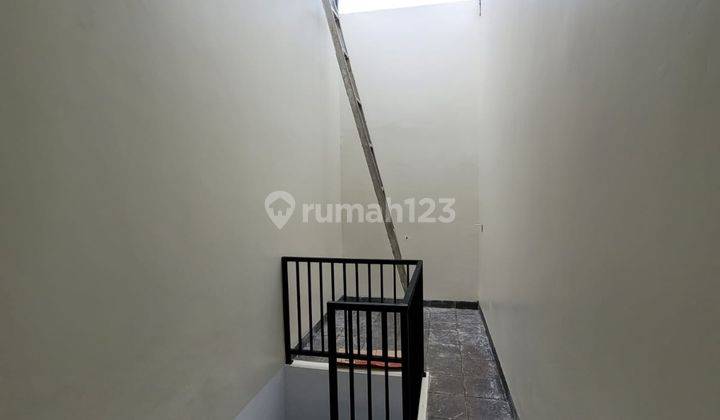 Rumah Baru 2 Lantai Hadap Timur di Graha Raya Bintaro Jaya Gb 9833 3