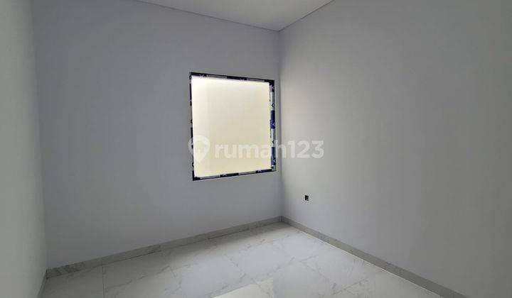 Rumah Baru 2 Lantai Hadap Timur di Graha Raya Bintaro Jaya Gb 9833 6