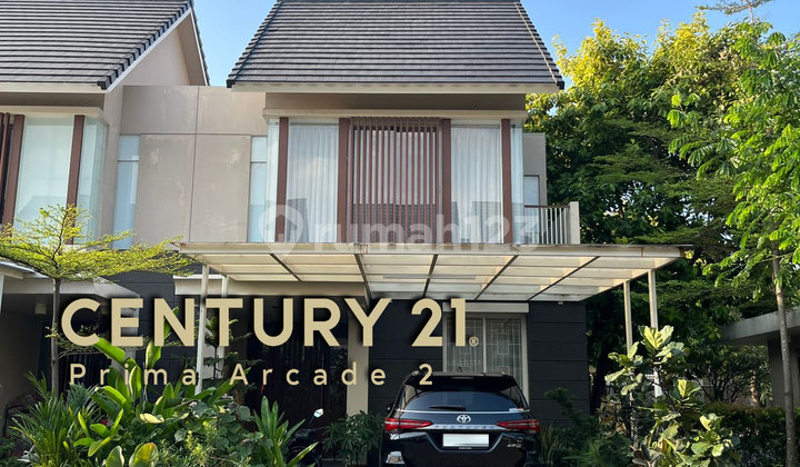 Ready-to-Occupy House in a Strategic Location Near Bintatro Js-14428 Ready-to-Occupy House in a Strategic Location Near Bintatro Js-14428