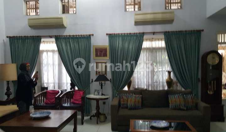 Rumah 2 Lantai Semi Furnished di Bintaro Tangsel Gb-1349