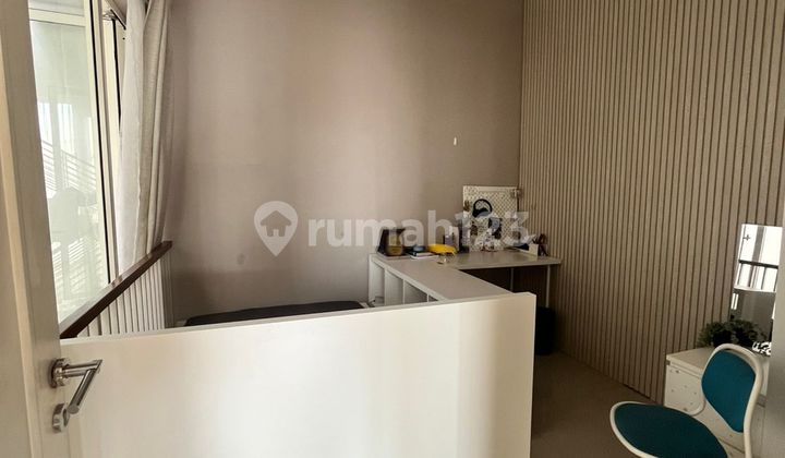 Rumah Asri 2 Lantai Modern Siap Huni di Cluster Kebayoran Bintaro Jaya GB-17280 2