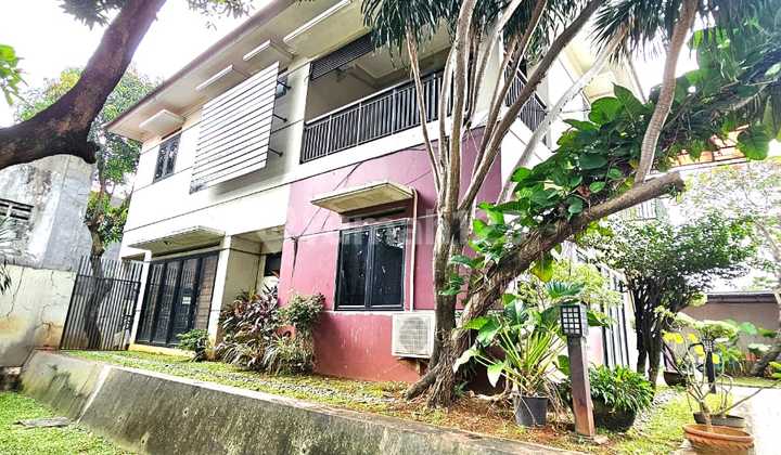 Rumah dengan Halaman Luas di Bintaro Tangsel Lr-16471 2