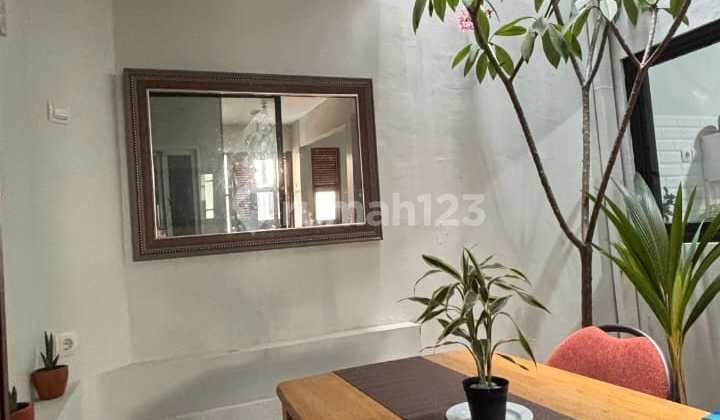 Minimalist 2-Story House in Bintaro Tangsel Gb-17726