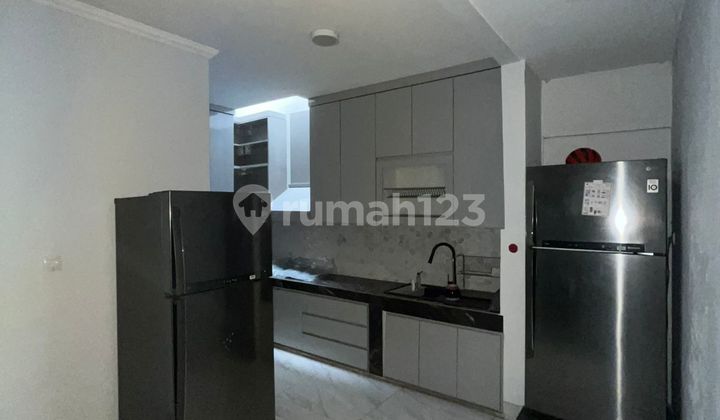 Rumah Fresh 2 Lantai Dijual Cepat di Sektor 9 Puri Bintaro Jaya RR-17248 2