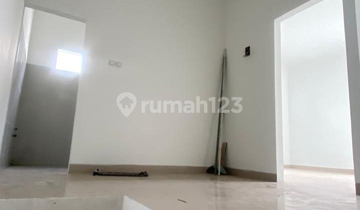 Ready-to-Occupy House Near Unpam in Cinangka Depok Am-17809 2