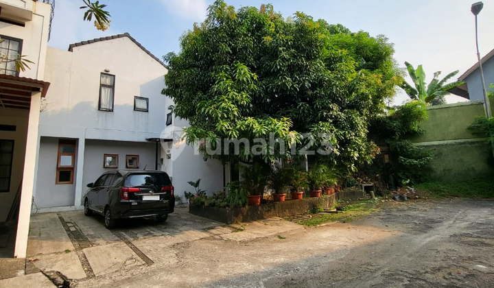 Modern House Near Premier Bintaro Hospital in Bintaro, South Tangerang Sc-13991 Modern House Near Premier Bintaro Hospital in Bintaro, South Tangerang Sc-13991