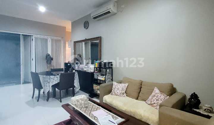 Modern Minimalist 2-Story House in Bintaro Tangsel Gb-15227