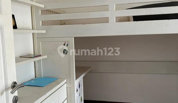 Rumah 2 Lantai Desain Mewah Modern di Senayan Bintaro Sektor 9 UT-15733 2