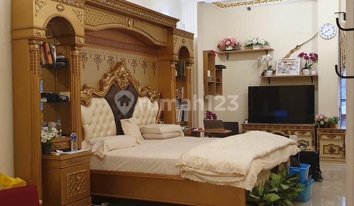 Jual Rumah Mewah Fully Furnished 2 Lantai di Ciracas Jakarta Timur GB-16954 2