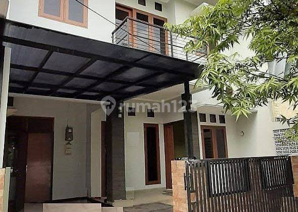 Rumah 2 Lantai Siap Huni Strategis di Sektor 6 Bintaro Jaya 14213 1