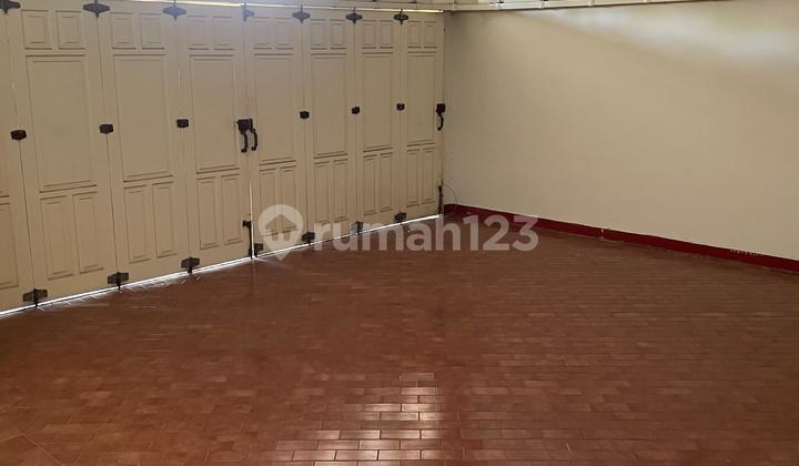 Rumah Mewah Plus Swimming Pool Harga nego di Sektor 1 Bintaro Jaya CW-16952 2