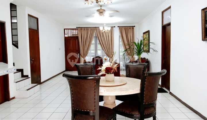 House FOR QUICK SALE Semi Furnished in Pondok Ranji Near Bintaro VC-14753 2