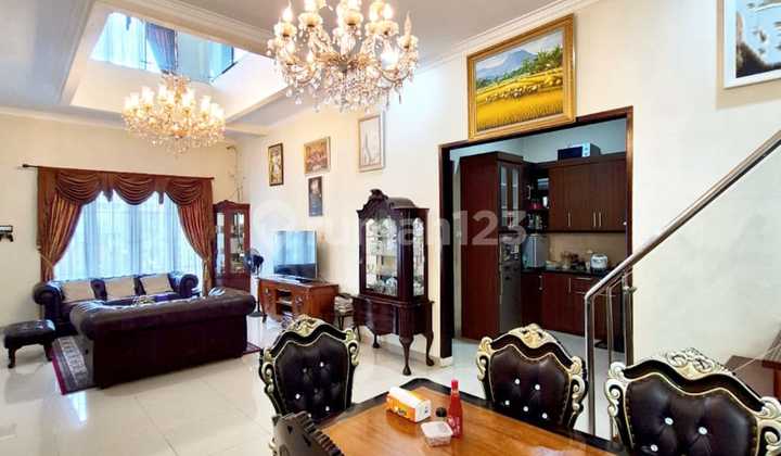 Rumah Modern 2 Lantai Dijual Segera Kondisi Bagus di Kucica Bintaro LH-16914 2