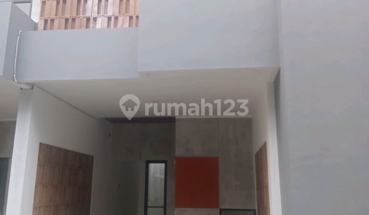 Rumah 2 Lantai Lubang Buaya Rumah 2 Lantai Lubang Buaya