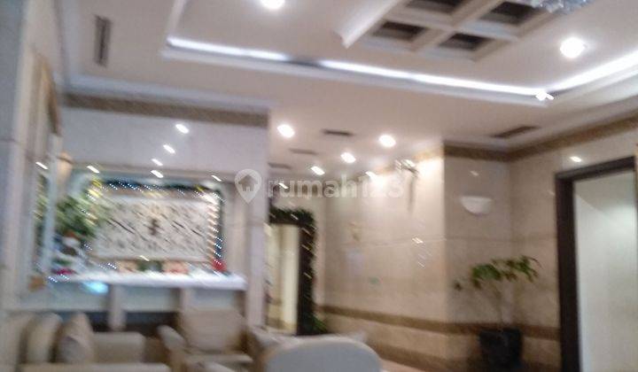 Jual Apartemen Park Royale Executive FURNISHED BARU  1